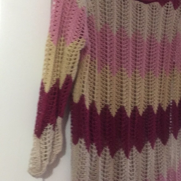 St John’s Bay summer sweater - Picture 3 of 4